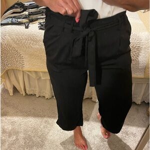 Cropped black pants with paper bag tie waist size medium
